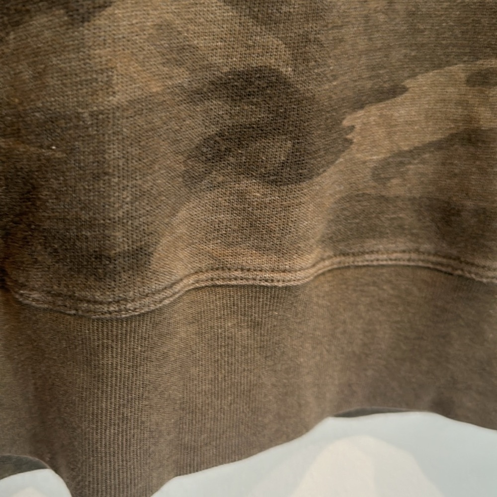 Soul Cycle camo sweatshirt - Picture 4 of 5